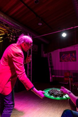 Charmin´ Carmen im Pavillon der IG Kultur in Sindelfingen, am 8.3.2025 aufgenommen von Eberhard Weinmann