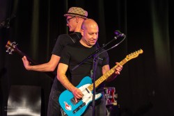 Charmin´ Carmen im Pavillon der IG Kultur in Sindelfingen, am 8.3.2025 aufgenommen von Eberhard Weinmann
