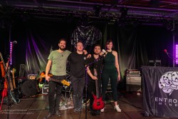 Die Entropic Minds im Pavillon der IG Kultur in Sindelfingen, am 8.3.2025 aufgenommen von Eberhard Weinmann