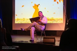 Luksan Wunder, aufgenommen von Eberhard Weinmann am 7.6.2025 im Pavillon der IG Kultur in Sindelfingen