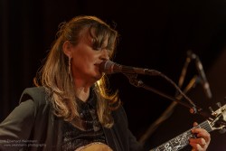 Fotografien vom Konzert mit Christina Lux, aufgenommen am 15.3.2026 im Pavillon der IG Kultur in Sindelfingen von Eberhard Weinmann